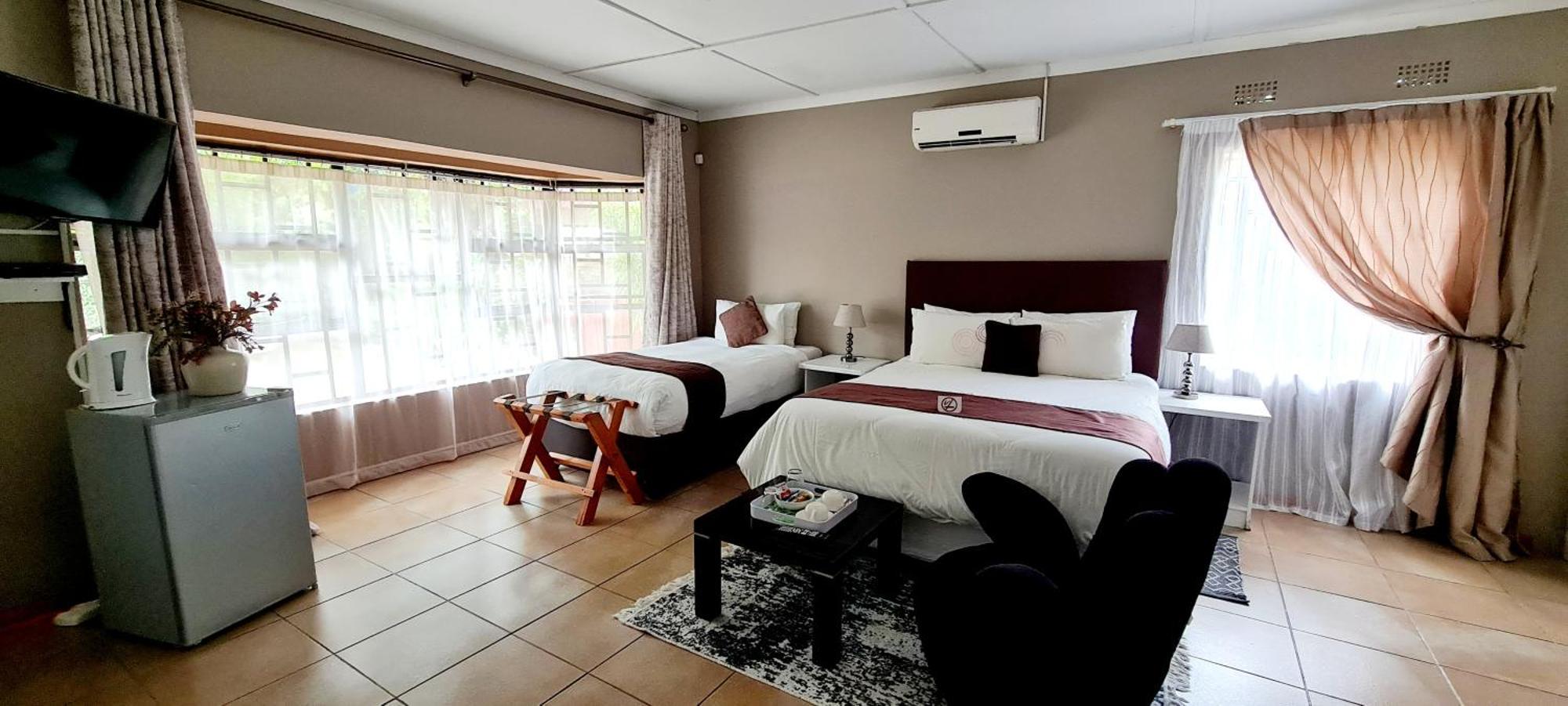 Thamalakane Guest House Maun ภายนอก รูปภาพ